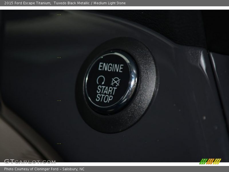 Tuxedo Black Metallic / Medium Light Stone 2015 Ford Escape Titanium