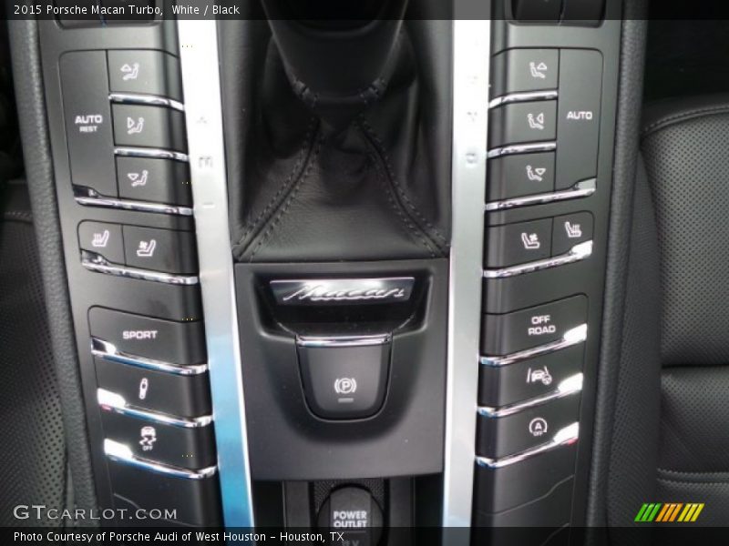 White / Black 2015 Porsche Macan Turbo