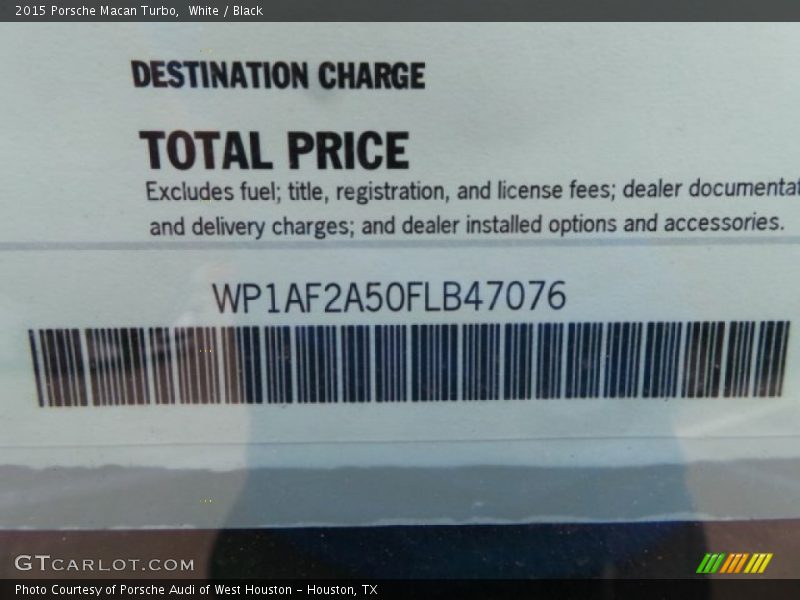 White / Black 2015 Porsche Macan Turbo