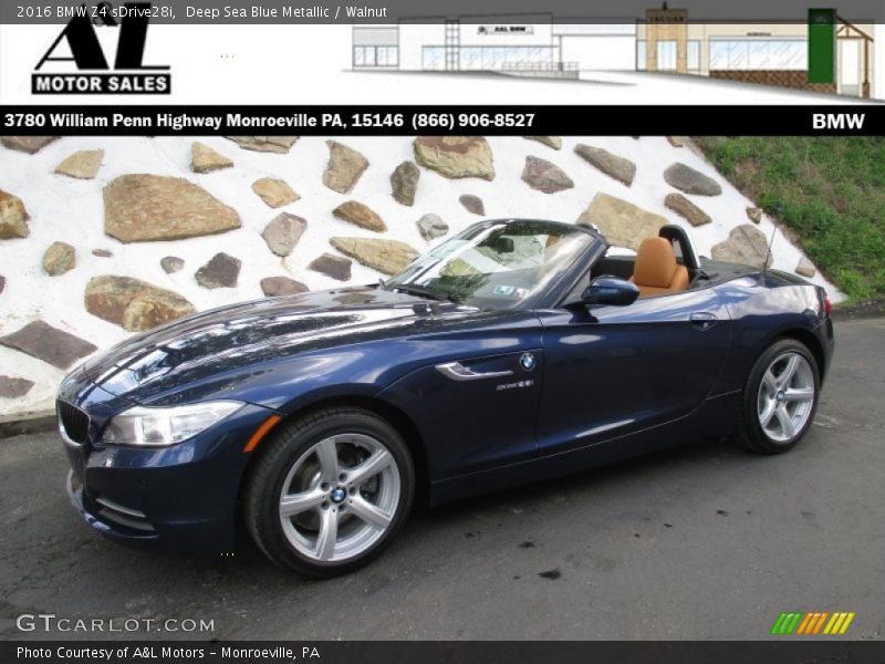 Deep Sea Blue Metallic / Walnut 2016 BMW Z4 sDrive28i