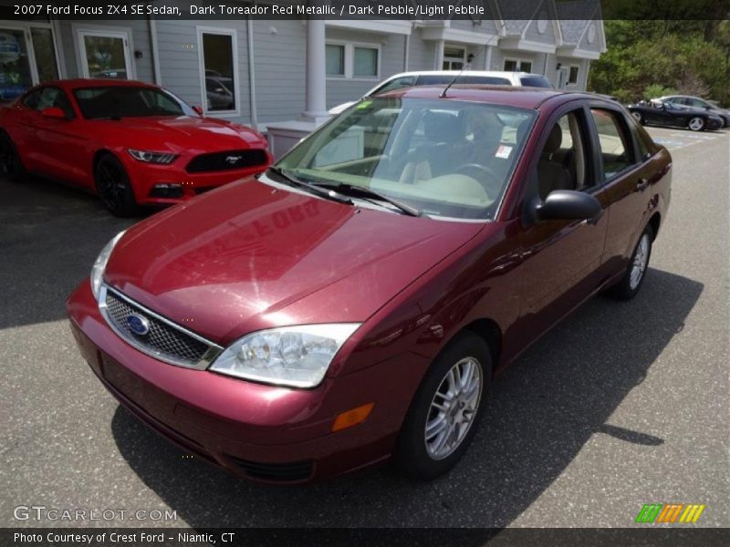 Dark Toreador Red Metallic / Dark Pebble/Light Pebble 2007 Ford Focus ZX4 SE Sedan