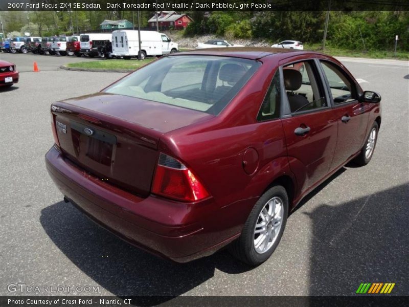 Dark Toreador Red Metallic / Dark Pebble/Light Pebble 2007 Ford Focus ZX4 SE Sedan