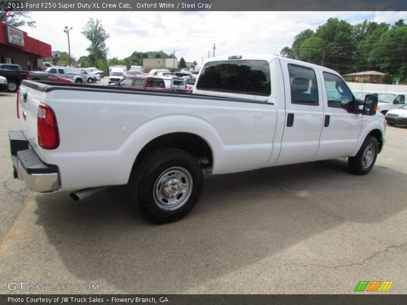 Oxford White / Steel Gray 2011 Ford F250 Super Duty XL Crew Cab