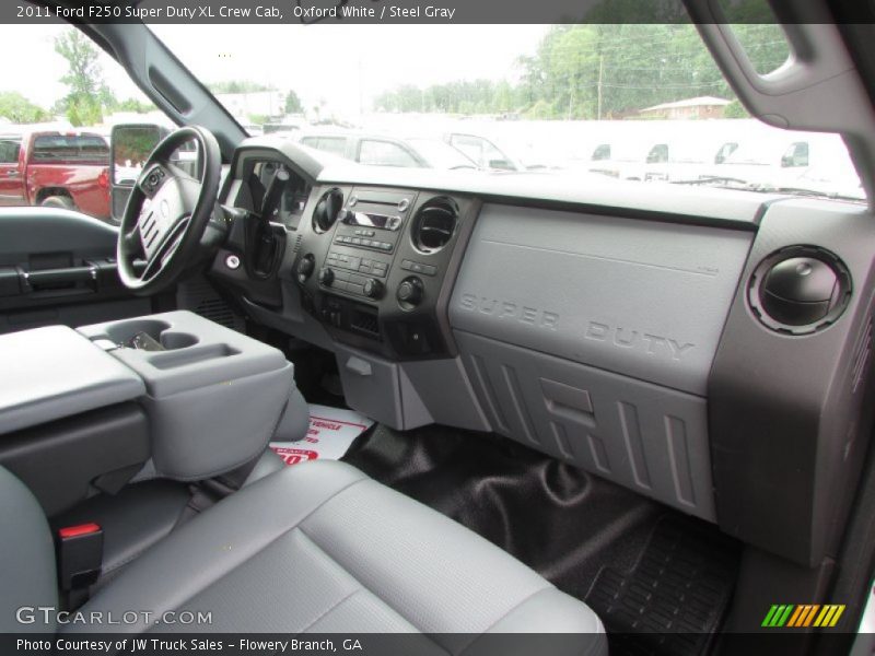 Oxford White / Steel Gray 2011 Ford F250 Super Duty XL Crew Cab