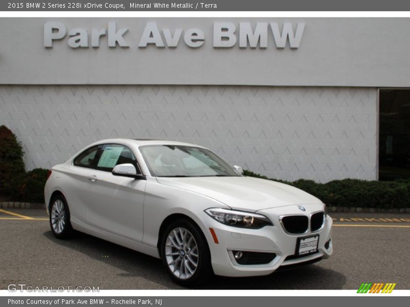 Mineral White Metallic / Terra 2015 BMW 2 Series 228i xDrive Coupe