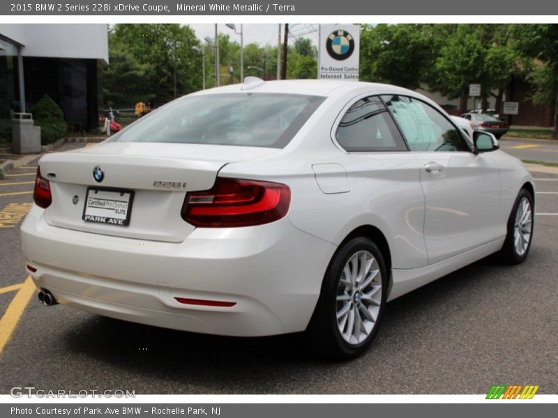 Mineral White Metallic / Terra 2015 BMW 2 Series 228i xDrive Coupe