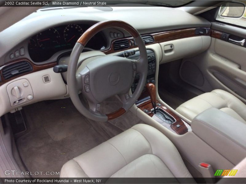 White Diamond / Neutral Shale 2002 Cadillac Seville SLS