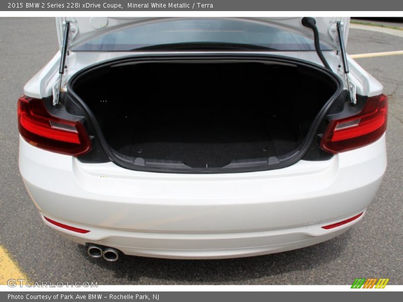 Mineral White Metallic / Terra 2015 BMW 2 Series 228i xDrive Coupe