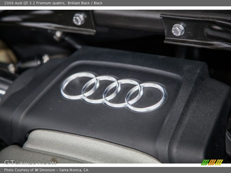 Brilliant Black / Black 2009 Audi Q5 3.2 Premium quattro