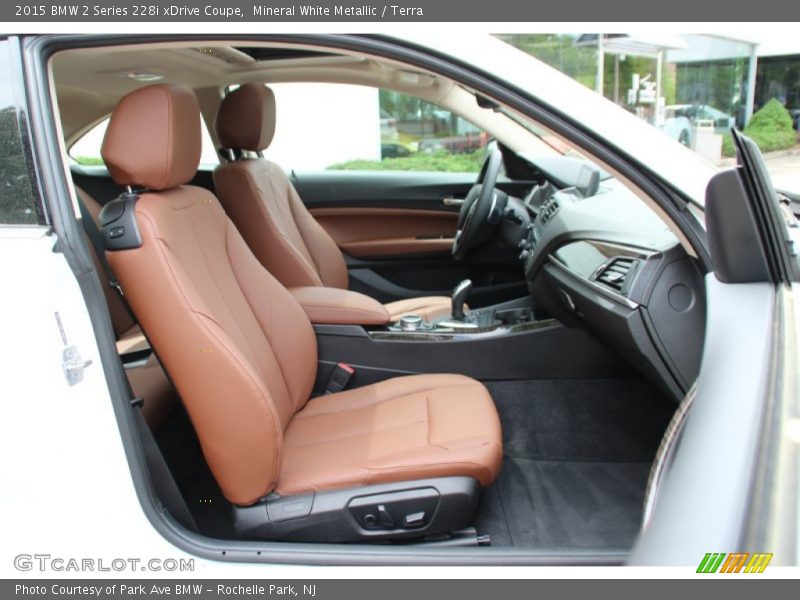 Mineral White Metallic / Terra 2015 BMW 2 Series 228i xDrive Coupe