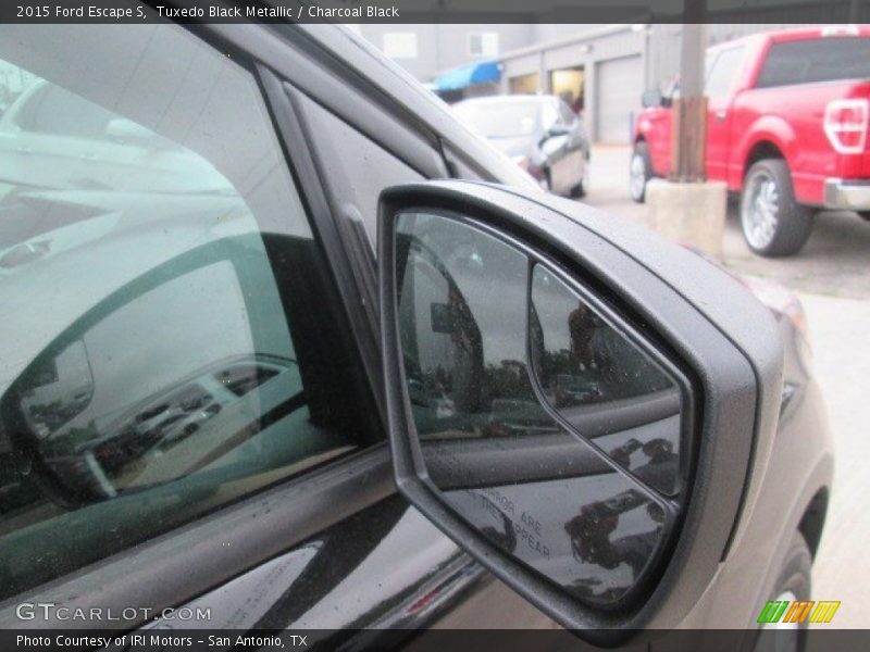 Tuxedo Black Metallic / Charcoal Black 2015 Ford Escape S