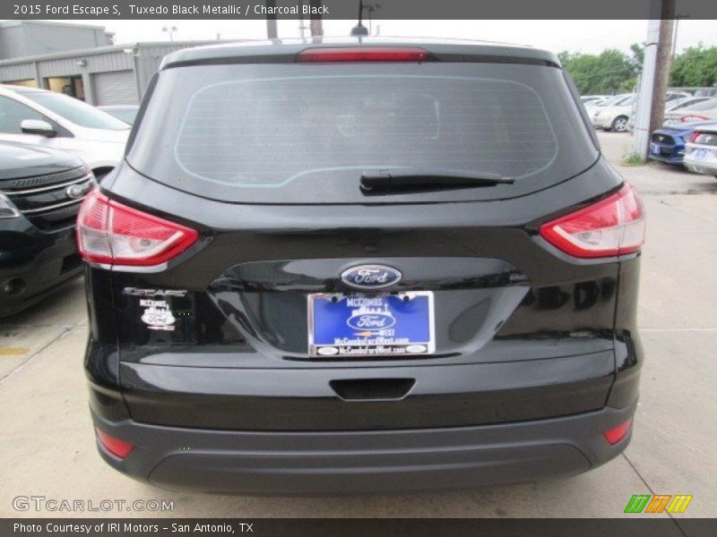 Tuxedo Black Metallic / Charcoal Black 2015 Ford Escape S