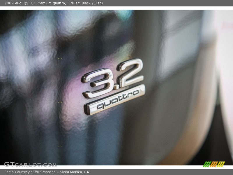 Brilliant Black / Black 2009 Audi Q5 3.2 Premium quattro