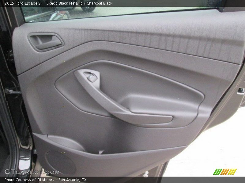 Tuxedo Black Metallic / Charcoal Black 2015 Ford Escape S