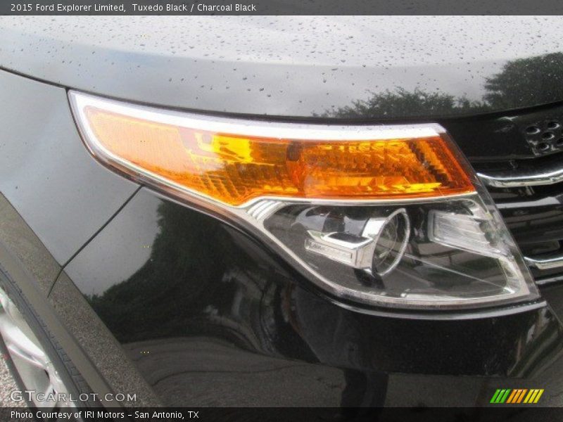 Tuxedo Black / Charcoal Black 2015 Ford Explorer Limited