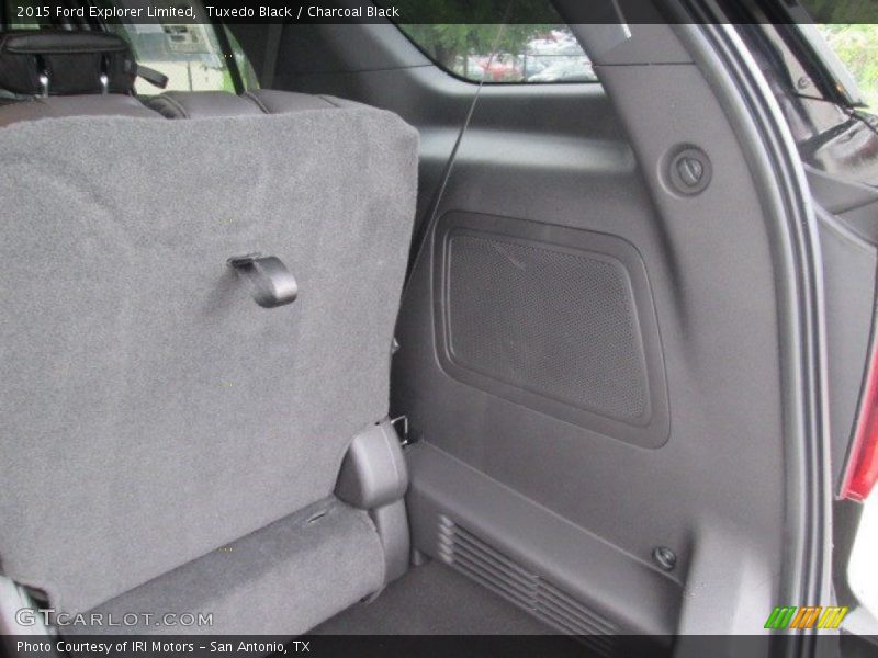 Tuxedo Black / Charcoal Black 2015 Ford Explorer Limited