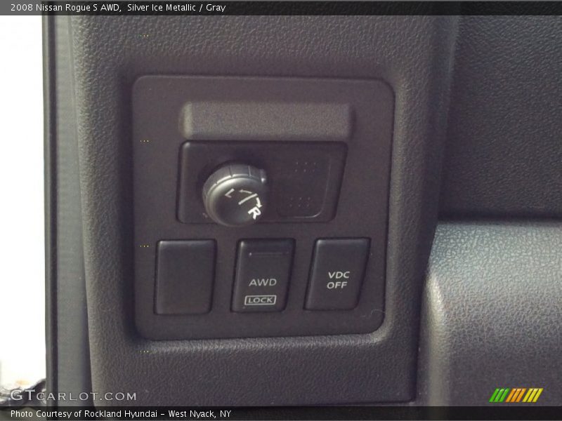 Silver Ice Metallic / Gray 2008 Nissan Rogue S AWD