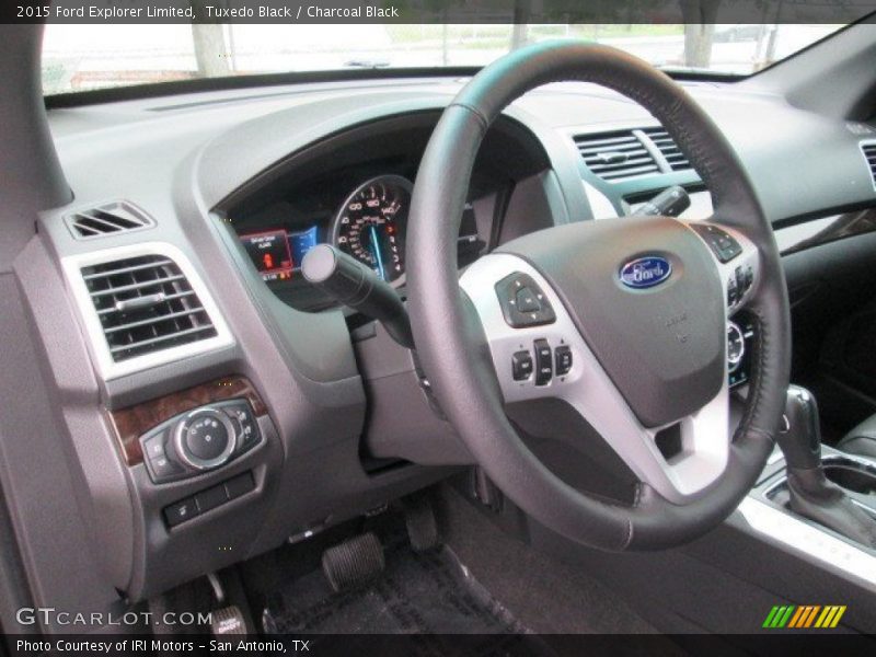 Tuxedo Black / Charcoal Black 2015 Ford Explorer Limited
