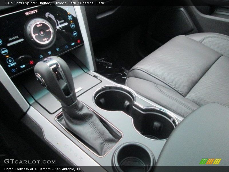 Tuxedo Black / Charcoal Black 2015 Ford Explorer Limited