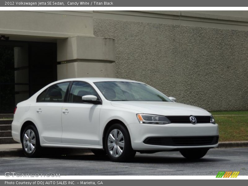 Candy White / Titan Black 2012 Volkswagen Jetta SE Sedan