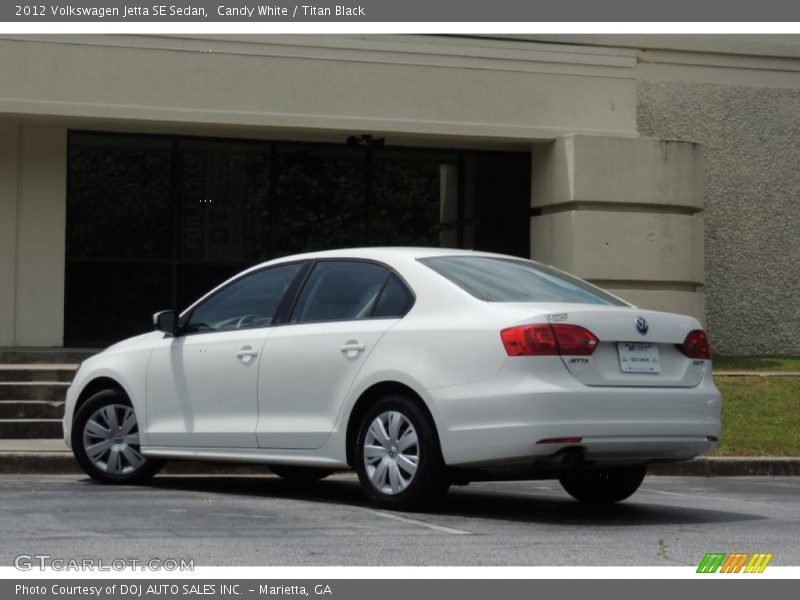 Candy White / Titan Black 2012 Volkswagen Jetta SE Sedan