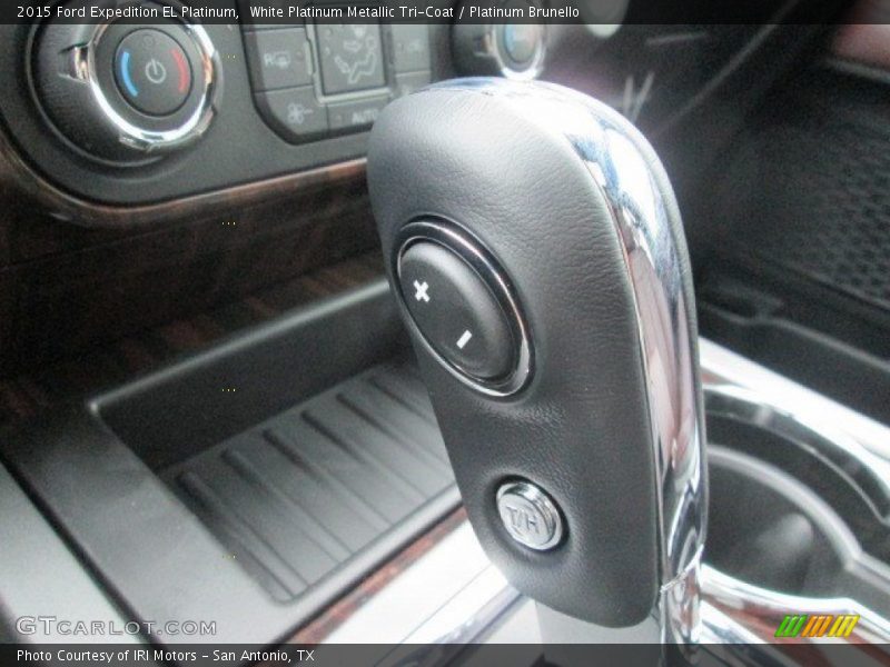 White Platinum Metallic Tri-Coat / Platinum Brunello 2015 Ford Expedition EL Platinum