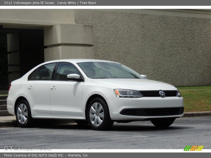 Candy White / Titan Black 2012 Volkswagen Jetta SE Sedan