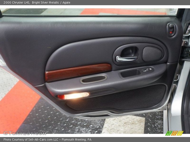 Bright Silver Metallic / Agate 2000 Chrysler LHS