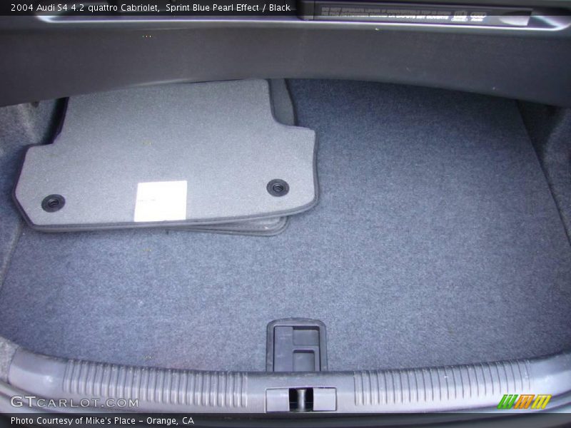Sprint Blue Pearl Effect / Black 2004 Audi S4 4.2 quattro Cabriolet