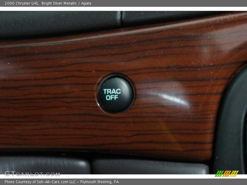 Bright Silver Metallic / Agate 2000 Chrysler LHS