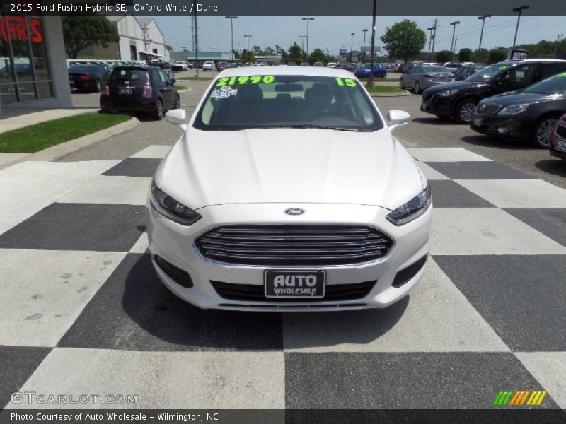 Oxford White / Dune 2015 Ford Fusion Hybrid SE