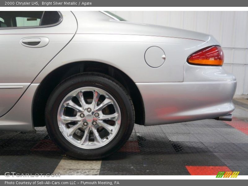 Bright Silver Metallic / Agate 2000 Chrysler LHS