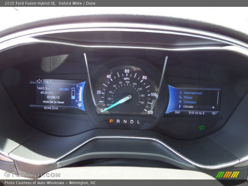 Oxford White / Dune 2015 Ford Fusion Hybrid SE