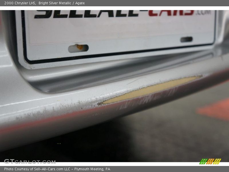 Bright Silver Metallic / Agate 2000 Chrysler LHS