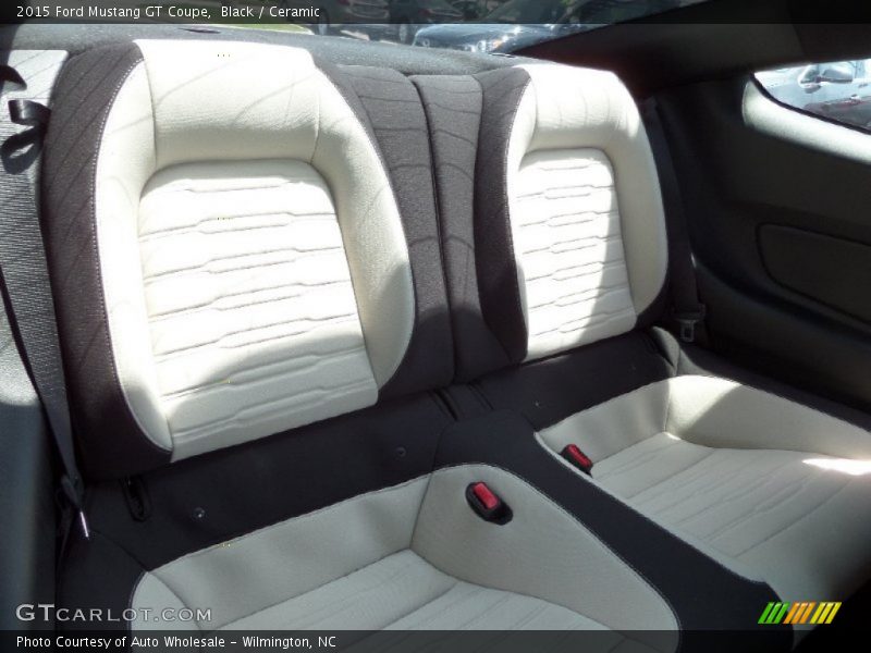 Black / Ceramic 2015 Ford Mustang GT Coupe