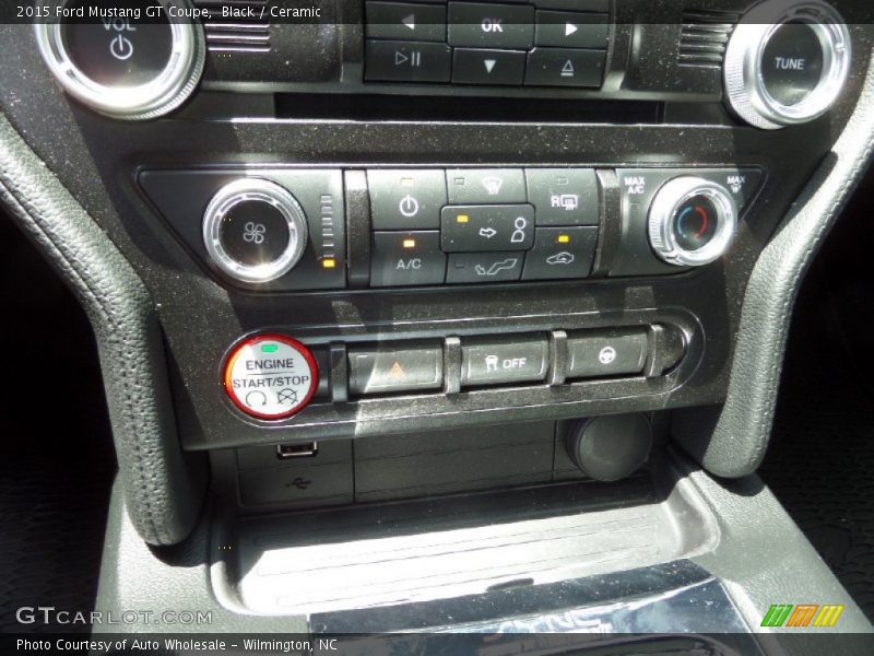 Black / Ceramic 2015 Ford Mustang GT Coupe