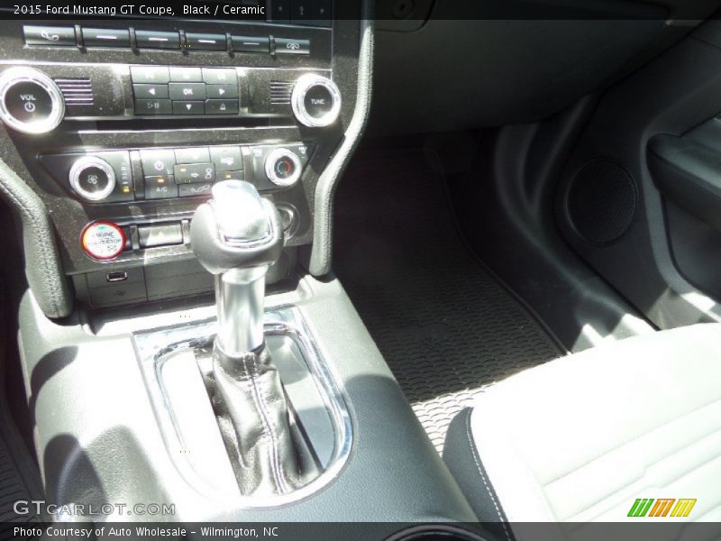 Black / Ceramic 2015 Ford Mustang GT Coupe