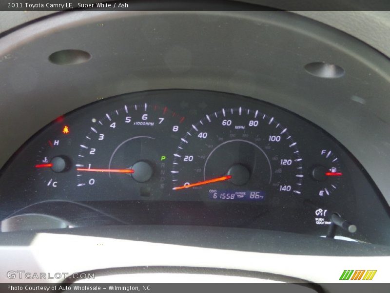 Super White / Ash 2011 Toyota Camry LE