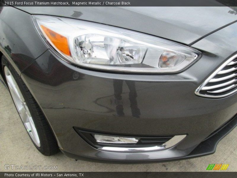 Magnetic Metallic / Charcoal Black 2015 Ford Focus Titanium Hatchback