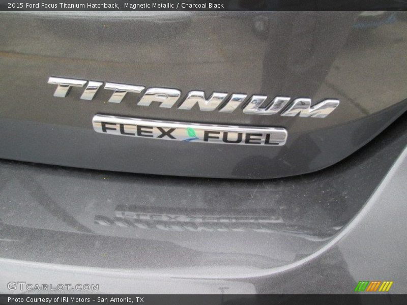 Magnetic Metallic / Charcoal Black 2015 Ford Focus Titanium Hatchback