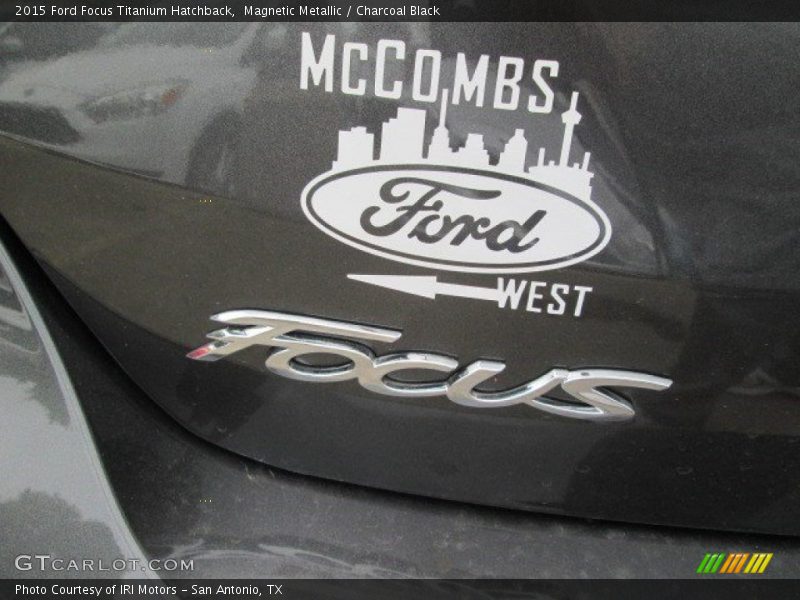Magnetic Metallic / Charcoal Black 2015 Ford Focus Titanium Hatchback