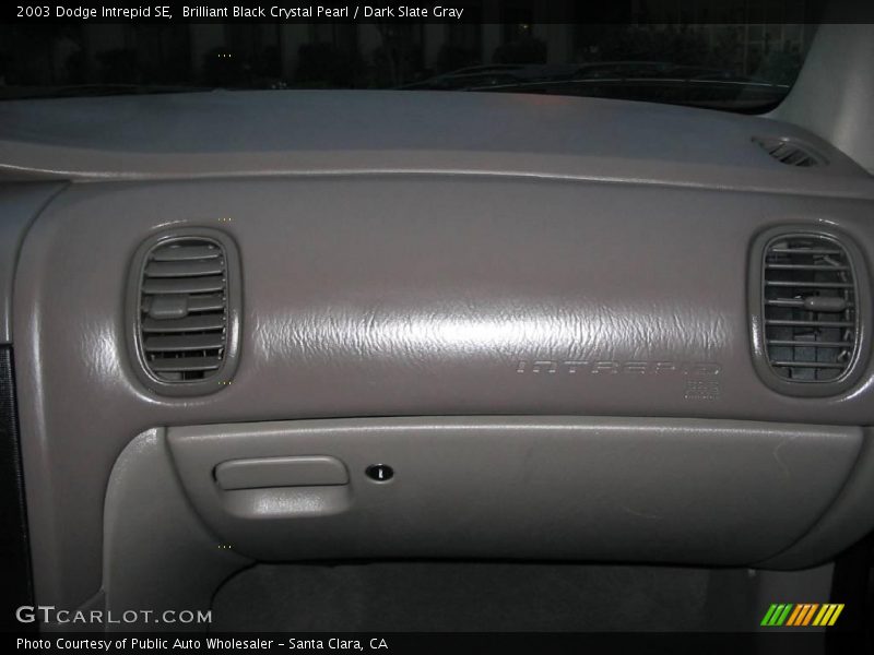 Brilliant Black Crystal Pearl / Dark Slate Gray 2003 Dodge Intrepid SE
