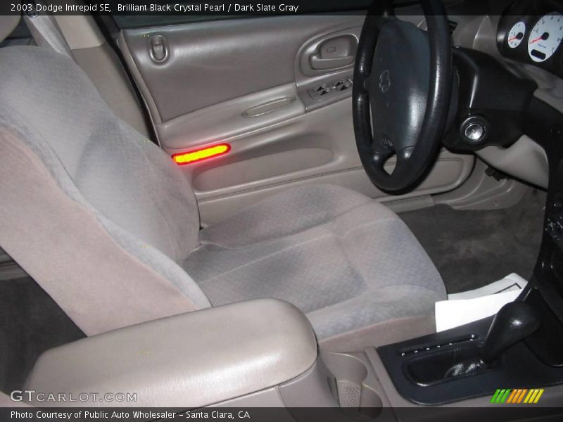 Brilliant Black Crystal Pearl / Dark Slate Gray 2003 Dodge Intrepid SE