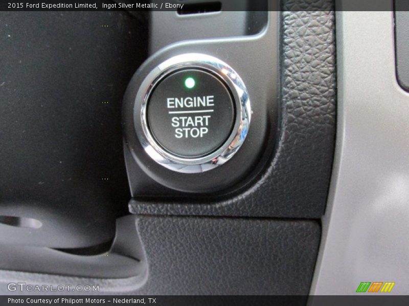 Ingot Silver Metallic / Ebony 2015 Ford Expedition Limited