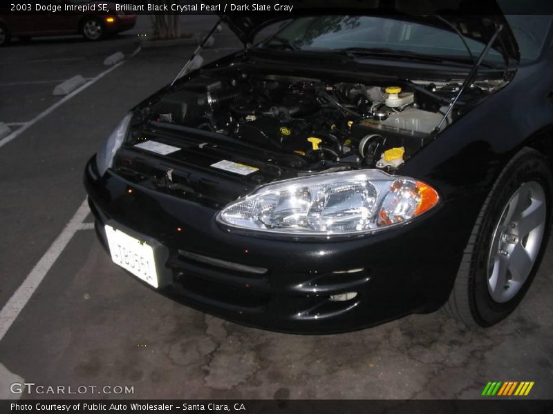 Brilliant Black Crystal Pearl / Dark Slate Gray 2003 Dodge Intrepid SE
