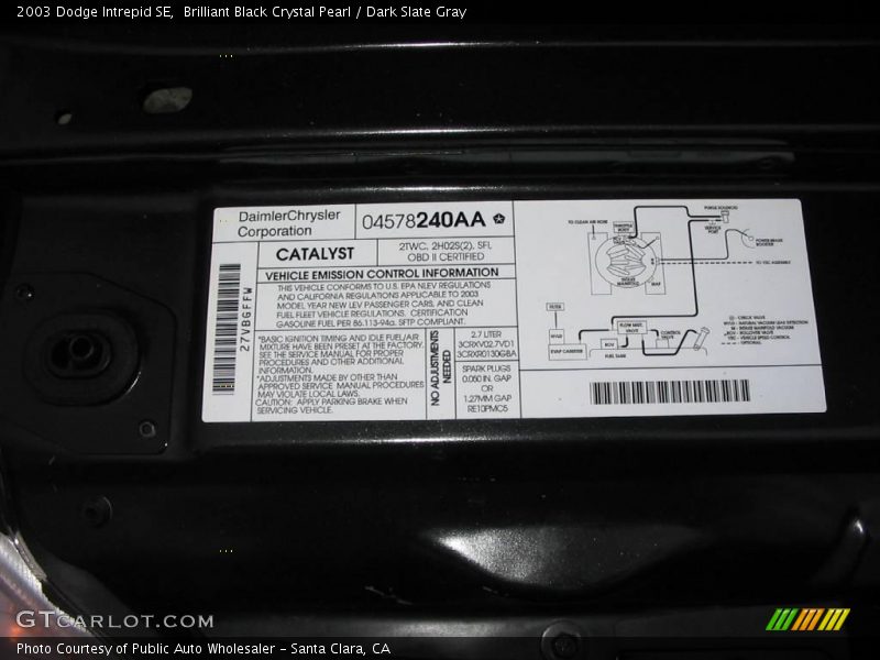 Brilliant Black Crystal Pearl / Dark Slate Gray 2003 Dodge Intrepid SE
