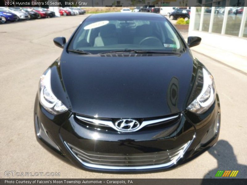 Black / Gray 2014 Hyundai Elantra SE Sedan