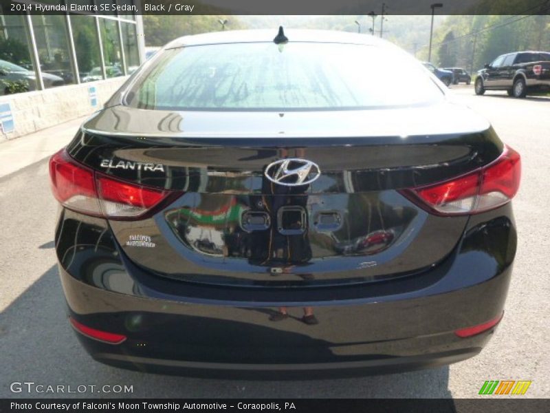 Black / Gray 2014 Hyundai Elantra SE Sedan