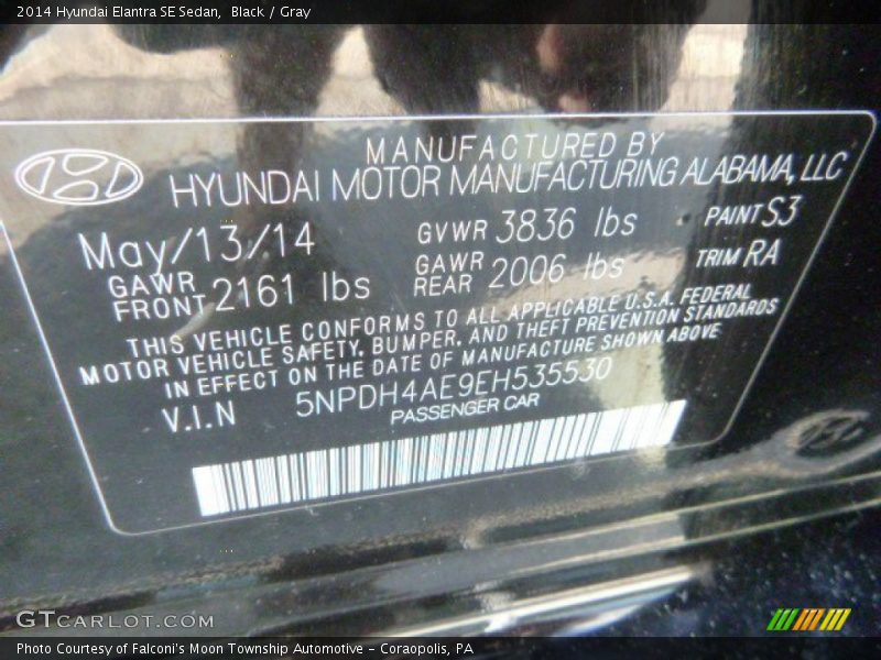 Black / Gray 2014 Hyundai Elantra SE Sedan