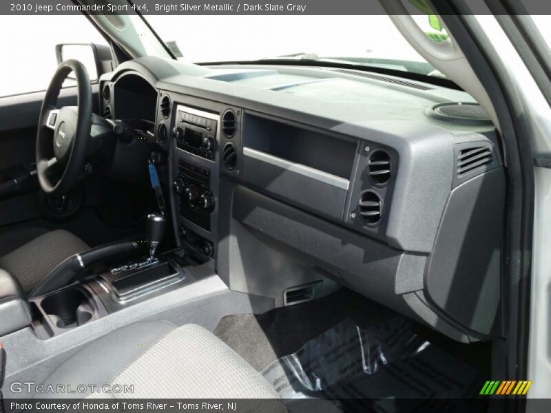 Bright Silver Metallic / Dark Slate Gray 2010 Jeep Commander Sport 4x4